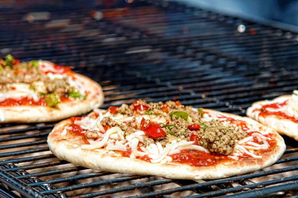 Grilled Pizza horiz