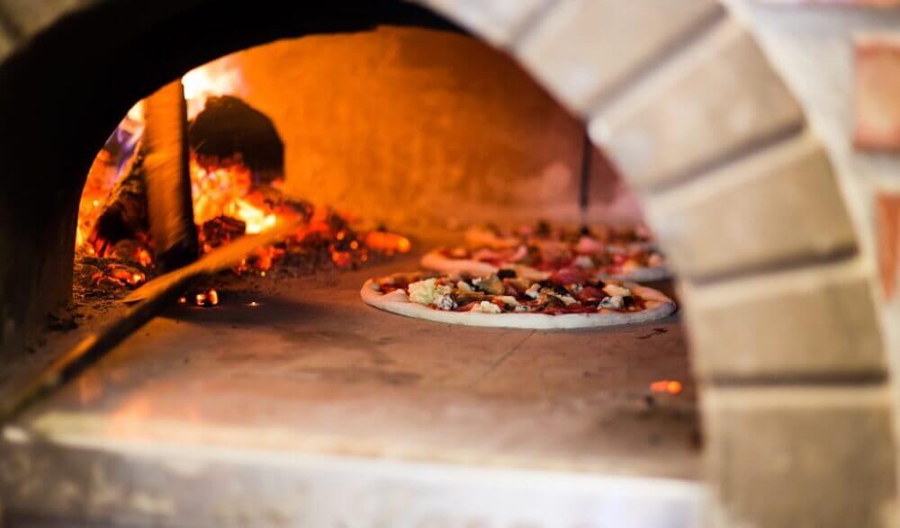 oven in a pizzeria restaurant