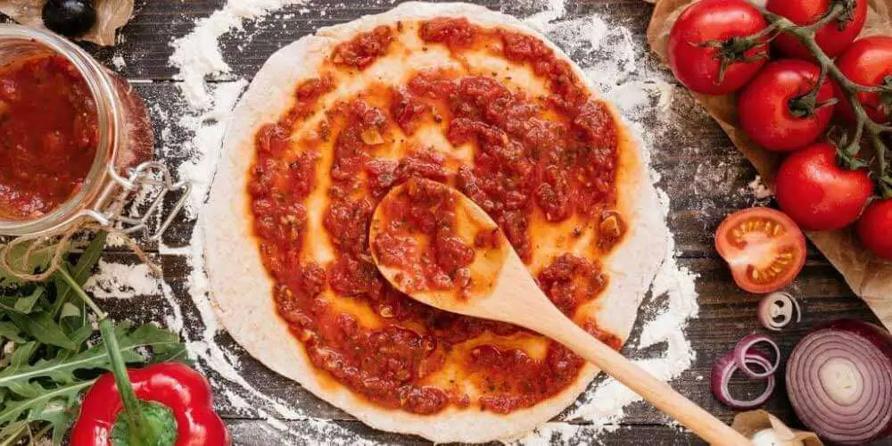 How to make pizza sauce