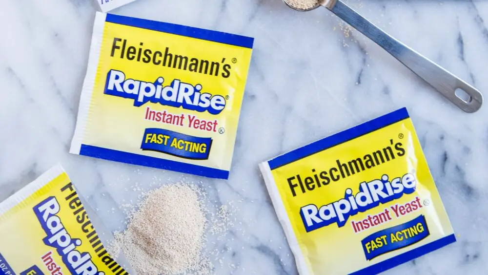 how much rapid rise yeast is in a packet