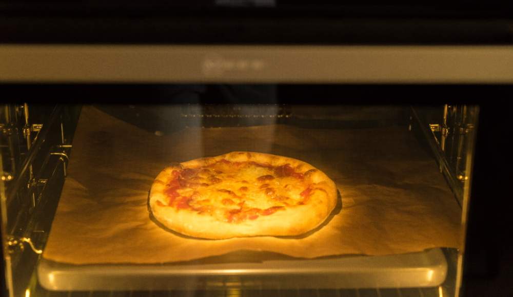 Parchment as a Pizza Peel Alternatives